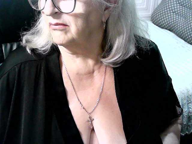 LolkaAlyss live cam preview