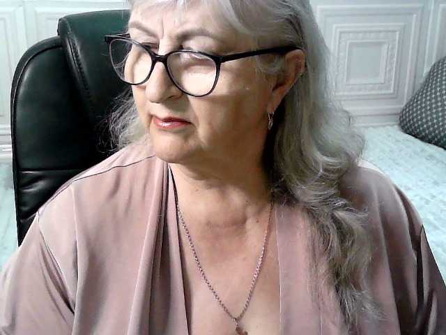 LolkaAlyss's BongaCams show and profile