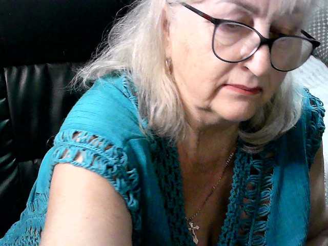 LolkaAlyss live cam preview