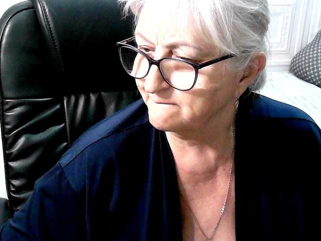 LolkaAlyss live cam preview