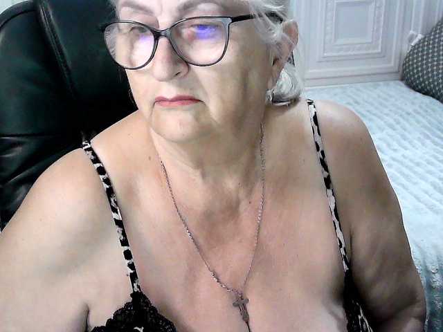 LolkaAlyss live cam on BongaCams