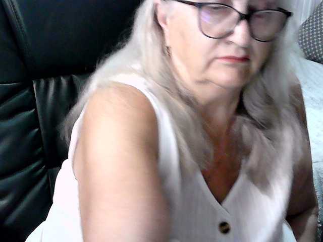 LolkaAlyss live cam on BongaCams
