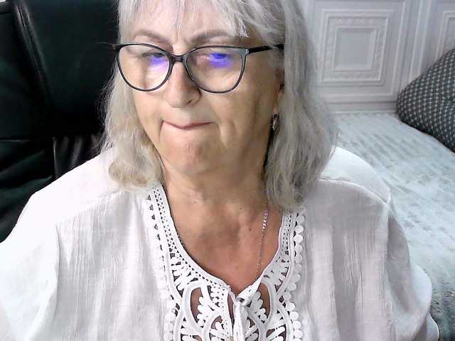 LolkaAlyss live cam on BongaCams
