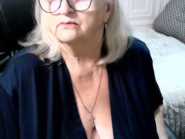 LolkaAlyss live cam preview