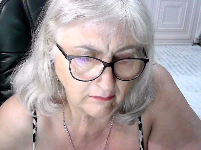 LolkaAlyss live cam on BongaCams