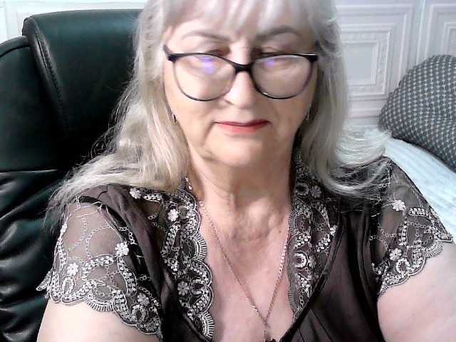 LolkaAlyss's BongaCams show and profile