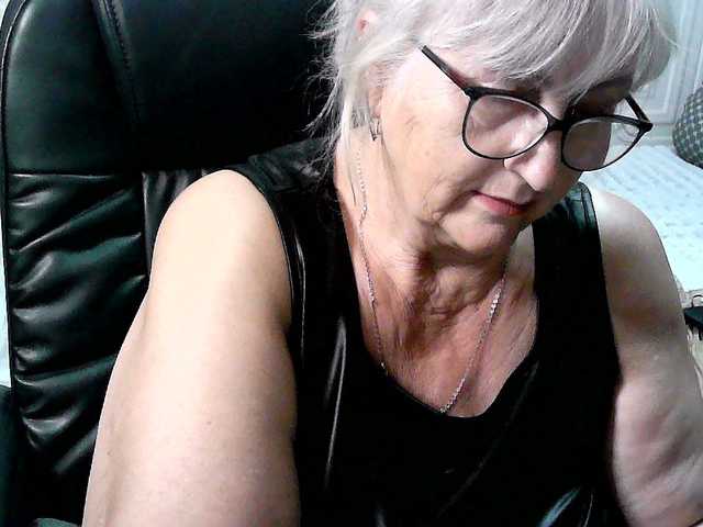 LolkaAlyss live cam on BongaCams