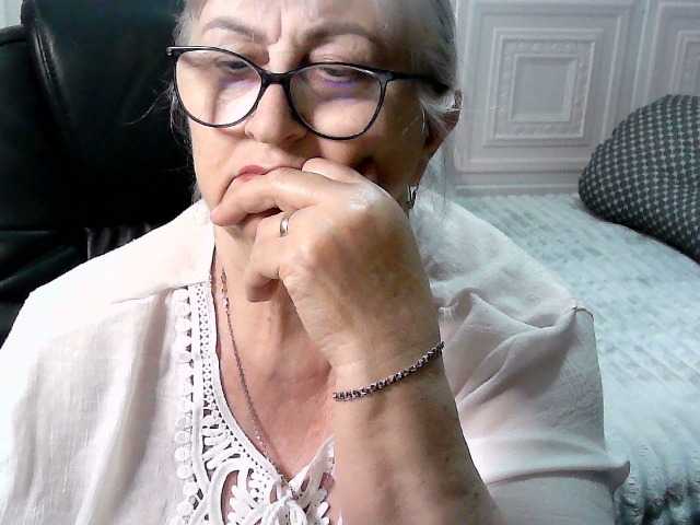 LolkaAlyss's BongaCams show and profile