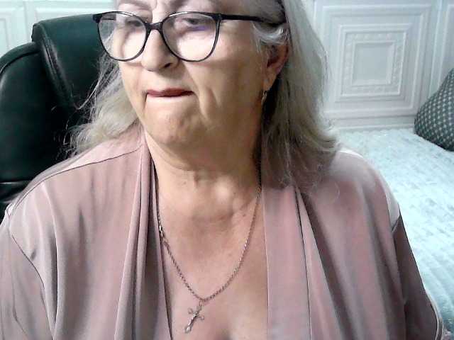 LolkaAlyss's BongaCams show and profile