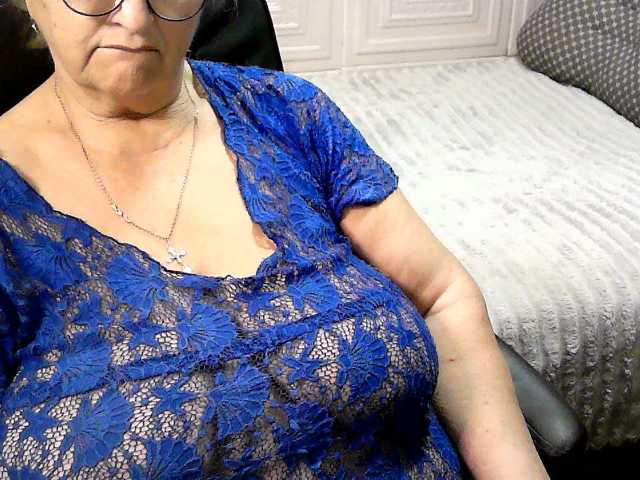 LolkaAlyss live cam on BongaCams