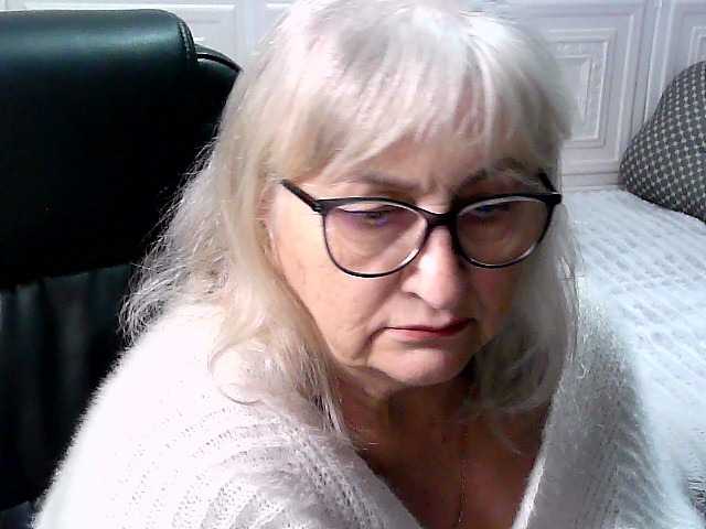 LolkaAlyss live cam preview
