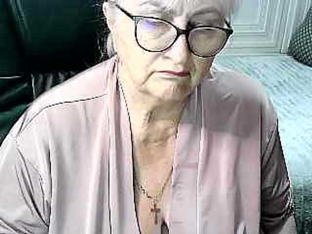 LolkaAlyss live cam on BongaCams
