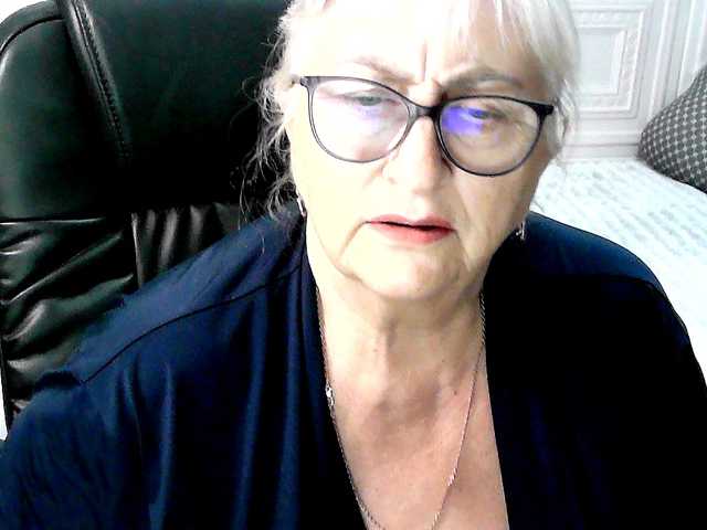 LolkaAlyss live cam preview