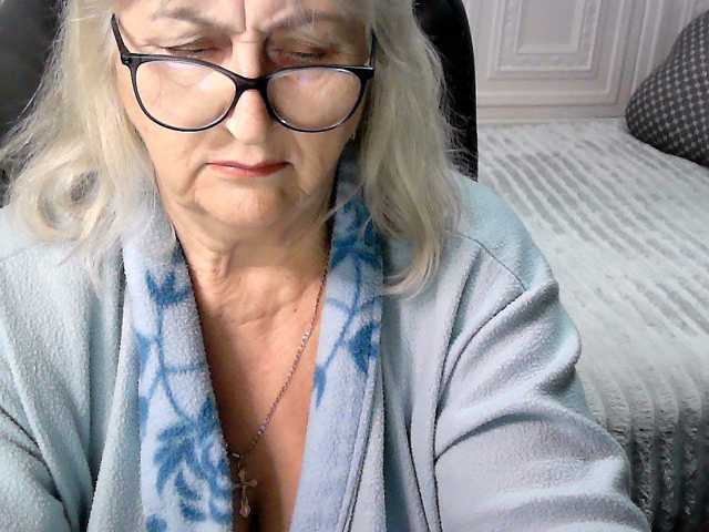 LolkaAlyss live cam preview