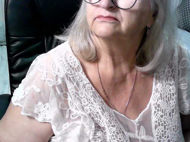 LolkaAlyss live cam preview