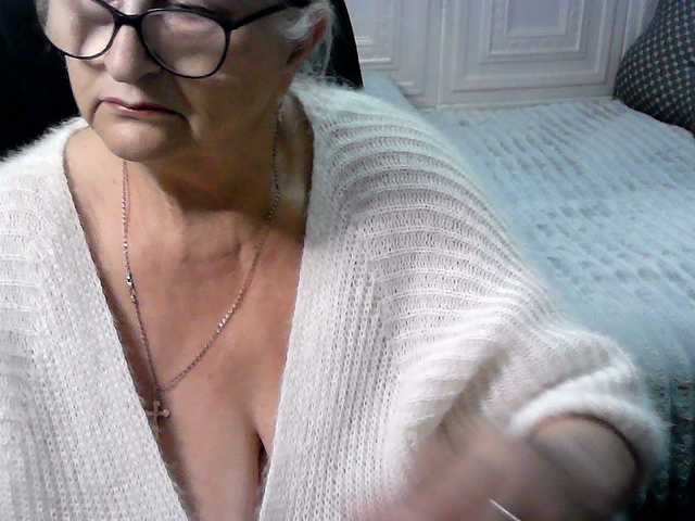 LolkaAlyss live cam on BongaCams