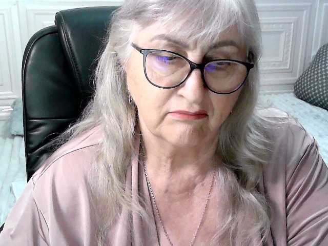 LolkaAlyss's BongaCams show and profile