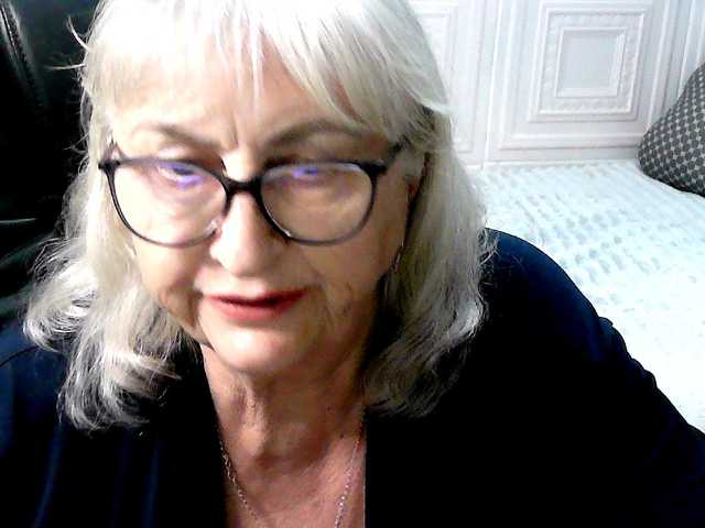 LolkaAlyss live cam preview