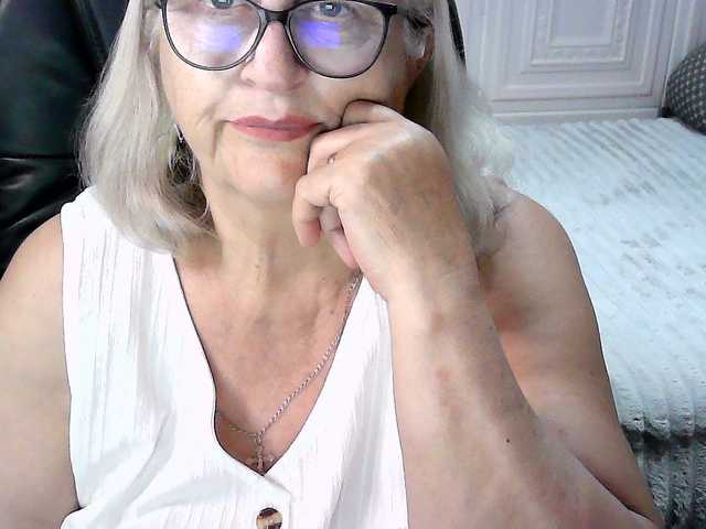 LolkaAlyss live cam