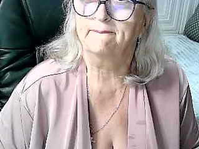 LolkaAlyss live cam on BongaCams