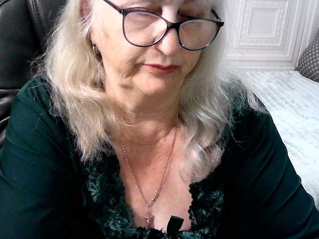 LolkaAlyss live cam on BongaCams