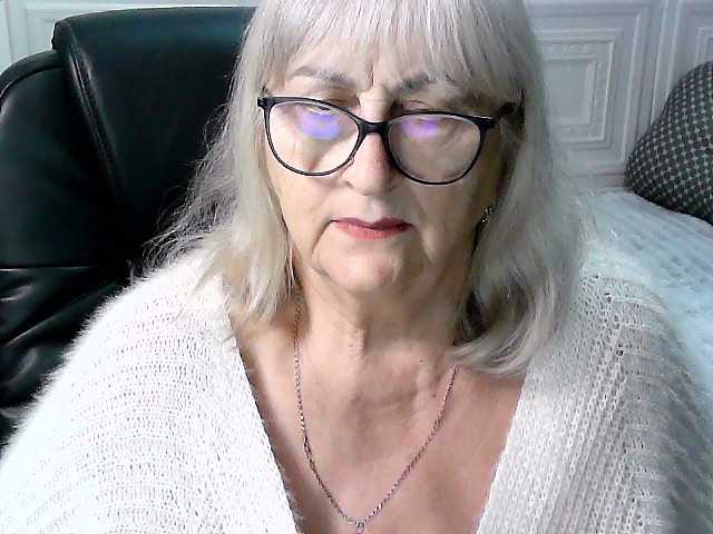 LolkaAlyss live cam preview