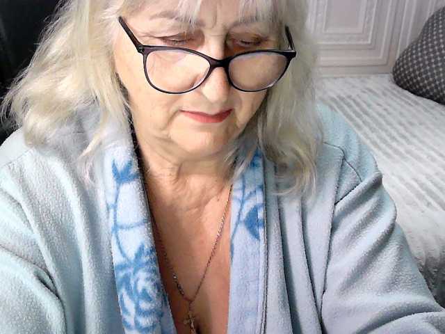 LolkaAlyss live cam preview