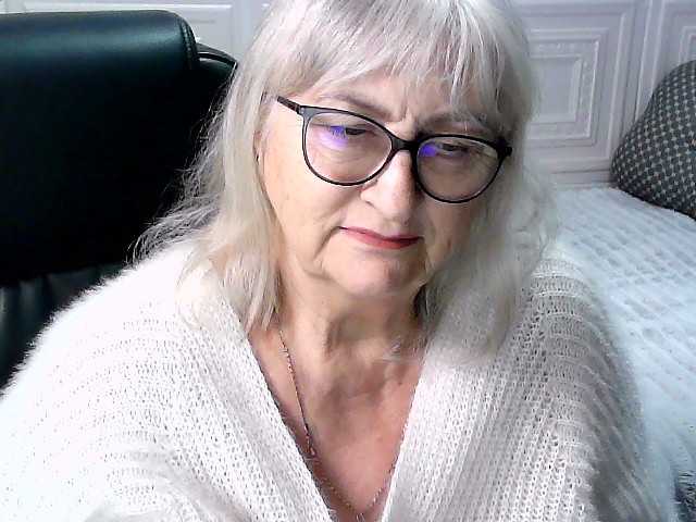 LolkaAlyss live cam preview