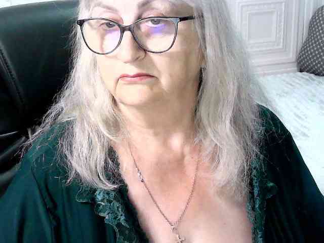 LolkaAlyss webcam