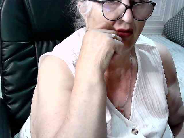 LolkaAlyss webcam