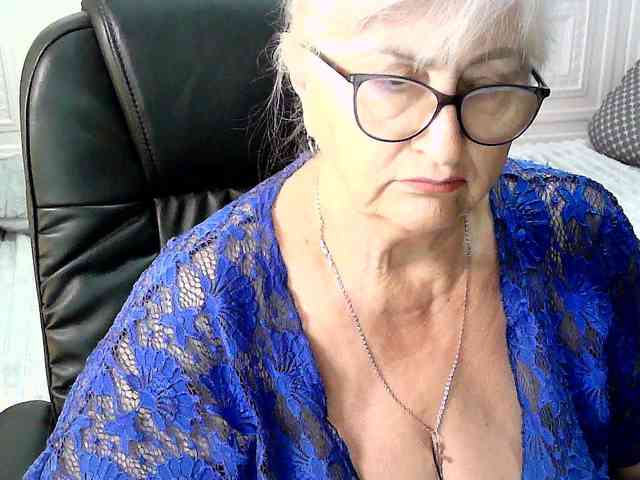 LolkaAlyss webcam