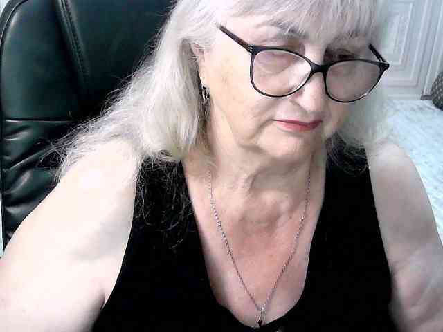 LolkaAlyss webcam