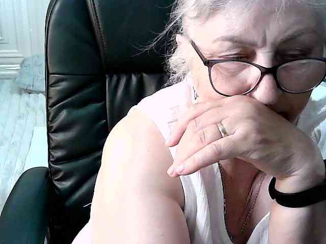 LolkaAlyss webcam
