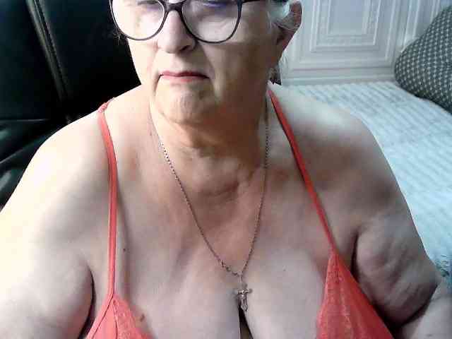 LolkaAlyss webcam