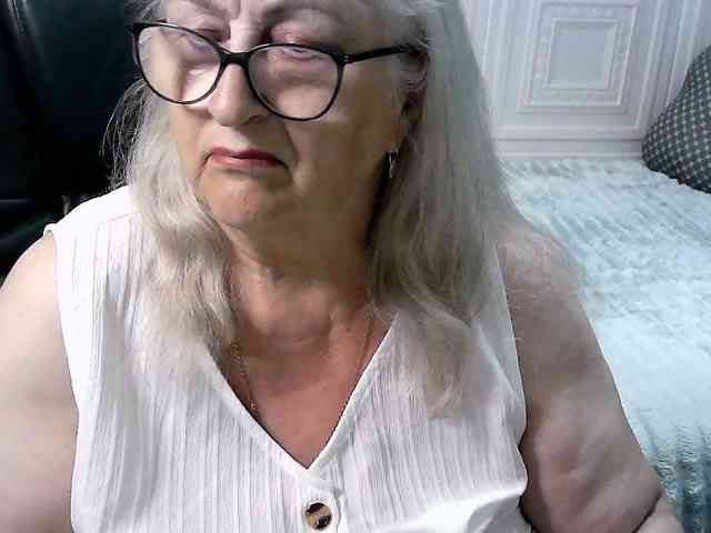 LolkaAlyss webcam
