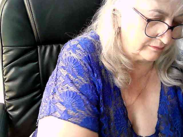 LolkaAlyss webcam