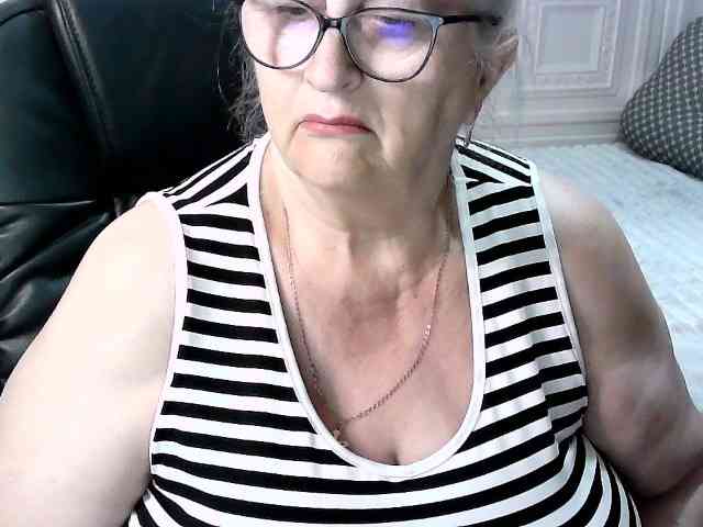 LolkaAlyss webcam