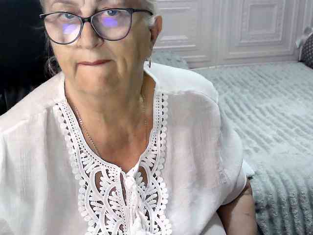 LolkaAlyss webcam