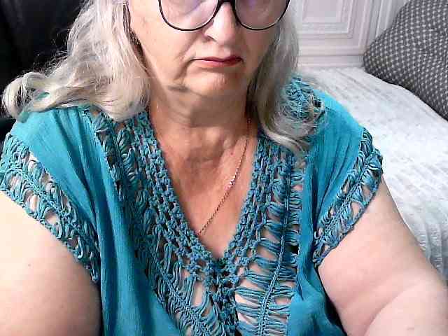 LolkaAlyss webcam