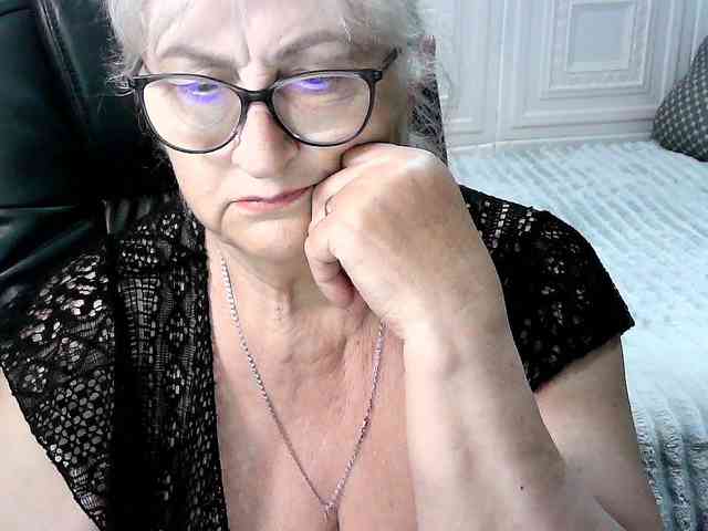 LolkaAlyss webcam