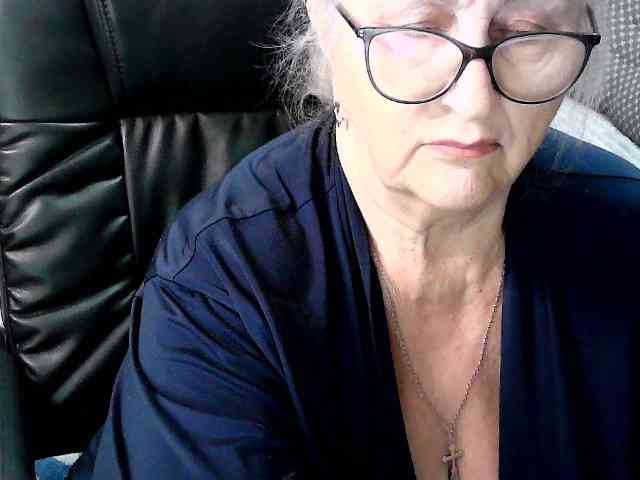 LolkaAlyss webcam