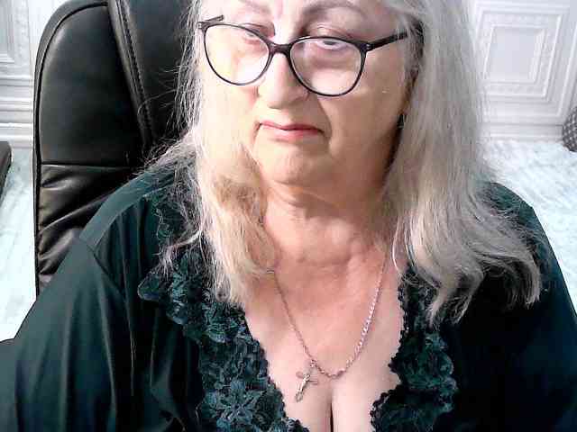 LolkaAlyss webcam