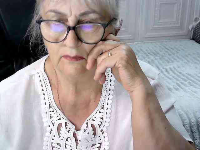 LolkaAlyss webcam