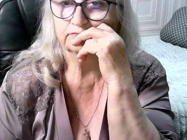 LolkaAlyss webcam