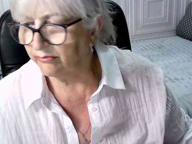 LolkaAlyss webcam