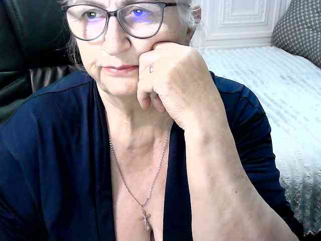 LolkaAlyss's webcam live show