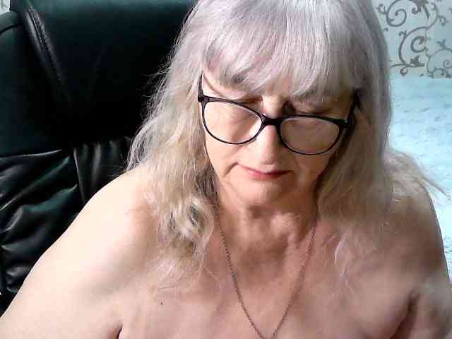 LolkaAlyss bongacams