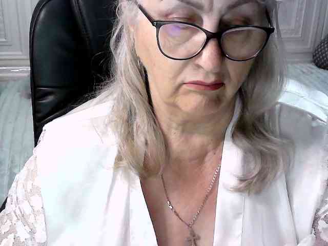 LolkaAlyss webcam