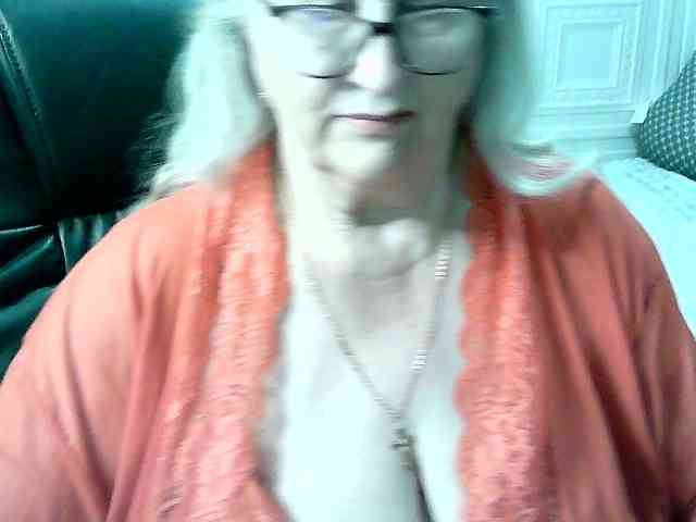 LolkaAlyss webcam