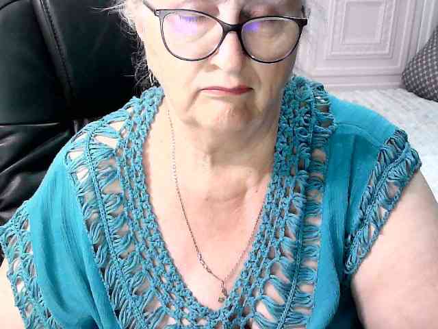LolkaAlyss webcam